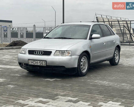 Серый Ауди А3, объемом двигателя 1.6 л и пробегом 286 тыс. км за 1600 $, фото 1 на Automoto.ua