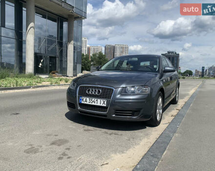 Серый Ауди А3, объемом двигателя 1.6 л и пробегом 183 тыс. км за 7000 $, фото 1 на Automoto.ua