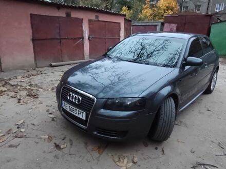 Серый Ауди А3, объемом двигателя 2 л и пробегом 270 тыс. км за 5000 $, фото 1 на Automoto.ua
