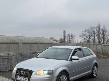 Сірий Ауді А3, об'ємом двигуна 2 л та пробігом 300 тис. км за 2650 $, фото 1 на Automoto.ua