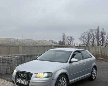 Серый Ауди А3, объемом двигателя 2 л и пробегом 300 тыс. км за 2650 $, фото 1 на Automoto.ua