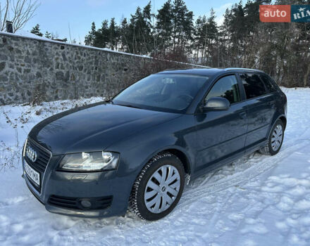 Сірий Ауді А3, об'ємом двигуна 1.8 л та пробігом 297 тис. км за 6750 $, фото 1 на Automoto.ua
