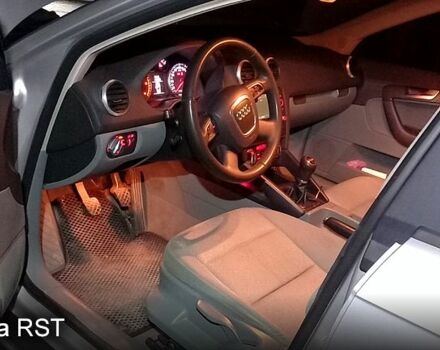 Серый Ауди А3, объемом двигателя 1.6 л и пробегом 284 тыс. км за 6700 $, фото 1 на Automoto.ua