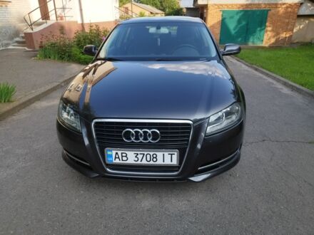 Ауди А3 2010 в Теплике на Automoto.ua Серый Ауди А3, объемом двигателя 1.6 л и пробегом 180 тыс. км за 9800 $, фото 1 на Automoto.ua