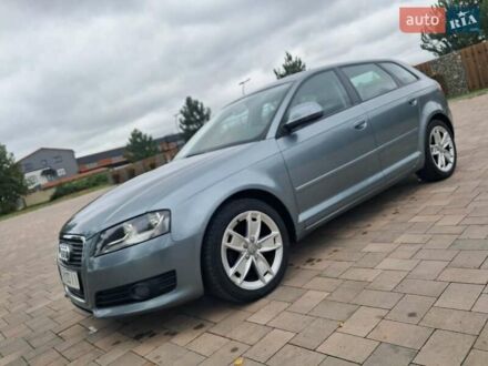 Серый Ауди А3, объемом двигателя 1.6 л и пробегом 125 тыс. км за 9599 $, фото 1 на Automoto.ua