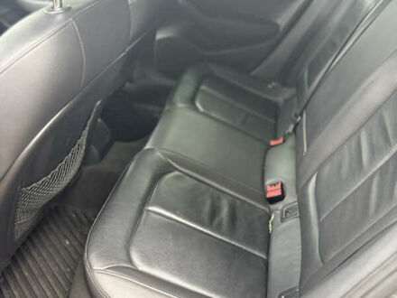 Серый Ауди А3, объемом двигателя 1.8 л и пробегом 175 тыс. км за 9750 $, фото 1 на Automoto.ua