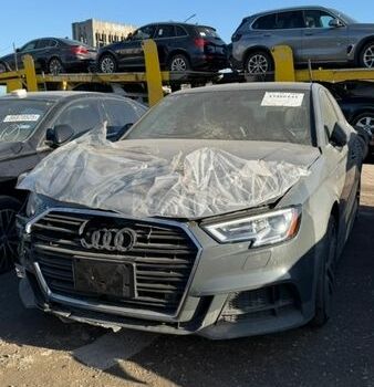 Сірий Ауді А3, об'ємом двигуна 2 л та пробігом 225 тис. км за 11700 $, фото 1 на Automoto.ua