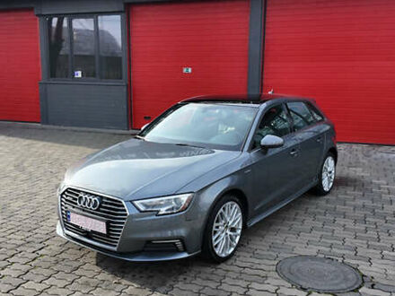 Серый Ауди А3, объемом двигателя 0 л и пробегом 40 тыс. км за 17500 $, фото 1 на Automoto.ua