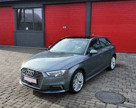 Сірий Ауді А3, об'ємом двигуна 0 л та пробігом 40 тис. км за 17500 $, фото 1 на Automoto.ua