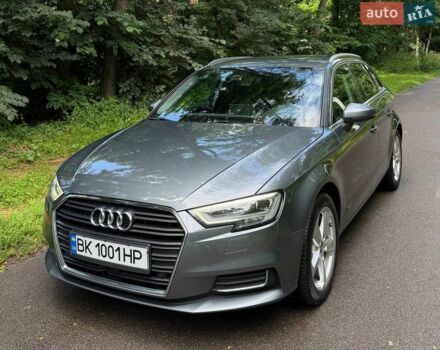 Серый Ауди А3, объемом двигателя 2 л и пробегом 165 тыс. км за 22800 $, фото 1 на Automoto.ua