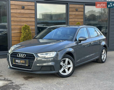 Серый Ауди А3, объемом двигателя 1.6 л и пробегом 237 тыс. км за 18600 $, фото 1 на Automoto.ua