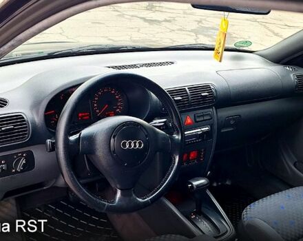 Синій Ауді А3, об'ємом двигуна 1.6 л та пробігом 217 тис. км за 4800 $, фото 1 на Automoto.ua