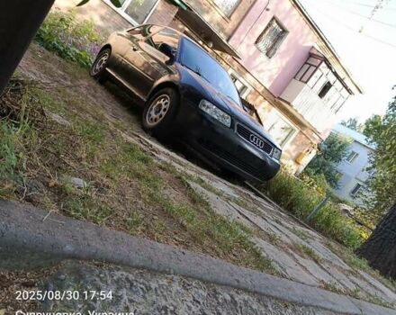 Синій Ауді А3, об'ємом двигуна 1.6 л та пробігом 250 тис. км за 2315 $, фото 13 на Automoto.ua