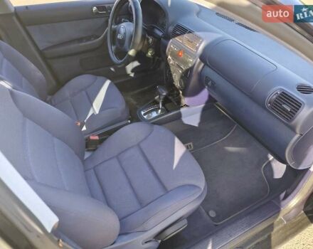 Синий Ауди А3, объемом двигателя 1.6 л и пробегом 265 тыс. км за 4000 $, фото 6 на Automoto.ua