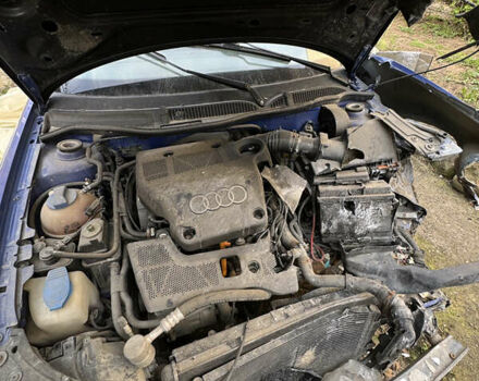Синій Ауді А3, об'ємом двигуна 1.6 л та пробігом 273 тис. км за 700 $, фото 16 на Automoto.ua