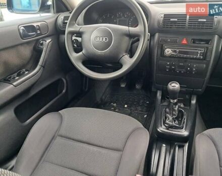 Синій Ауді А3, об'ємом двигуна 1.6 л та пробігом 345 тис. км за 3850 $, фото 54 на Automoto.ua