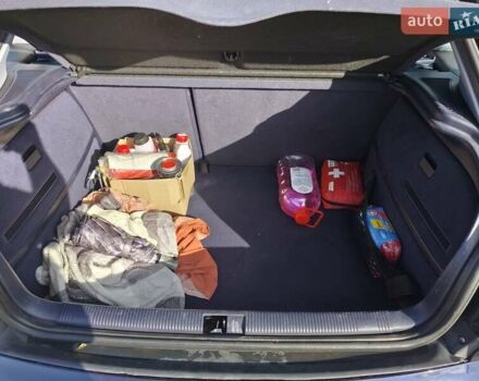 Синий Ауди А3, объемом двигателя 1.6 л и пробегом 265 тыс. км за 4000 $, фото 2 на Automoto.ua