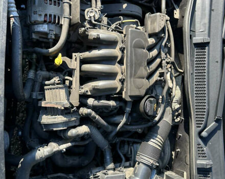 Синий Ауди А3, объемом двигателя 1.6 л и пробегом 295 тыс. км за 4900 $, фото 14 на Automoto.ua