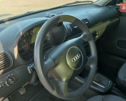 Синий Ауди А3, объемом двигателя 1.6 л и пробегом 173 тыс. км за 5100 $, фото 14 на Automoto.ua