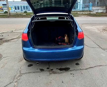 Синий Ауди А3, объемом двигателя 1.6 л и пробегом 225 тыс. км за 6300 $, фото 5 на Automoto.ua