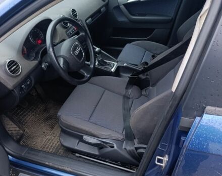 Синий Ауди А3, объемом двигателя 1.6 л и пробегом 240 тыс. км за 6500 $, фото 4 на Automoto.ua