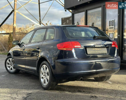 Синий Ауди А3, объемом двигателя 1.6 л и пробегом 206 тыс. км за 7499 $, фото 2 на Automoto.ua