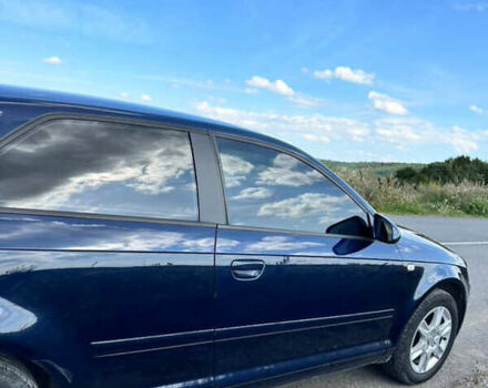 Синий Ауди А3, объемом двигателя 1.6 л и пробегом 260 тыс. км за 5899 $, фото 1 на Automoto.ua