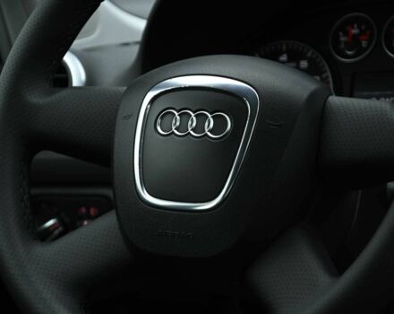 Синий Ауди А3, объемом двигателя 1.6 л и пробегом 212 тыс. км за 8300 $, фото 17 на Automoto.ua