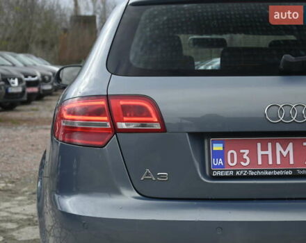 Синій Ауді А3, об'ємом двигуна 1.6 л та пробігом 212 тис. км за 8300 $, фото 10 на Automoto.ua