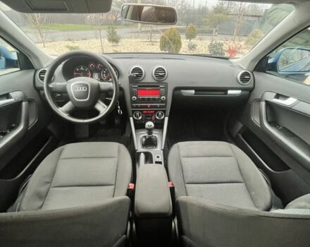 Синій Ауді А3, об'ємом двигуна 1.6 л та пробігом 265 тис. км за 7350 $, фото 10 на Automoto.ua