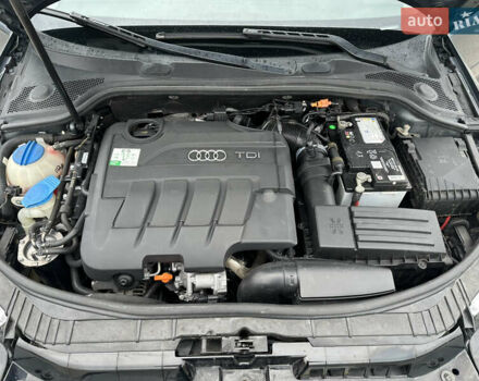 Синий Ауди А3, объемом двигателя 1.97 л и пробегом 185 тыс. км за 12300 $, фото 24 на Automoto.ua