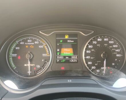 Синій Ауді А3, об'ємом двигуна 1.4 л та пробігом 95 тис. км за 18500 $, фото 4 на Automoto.ua