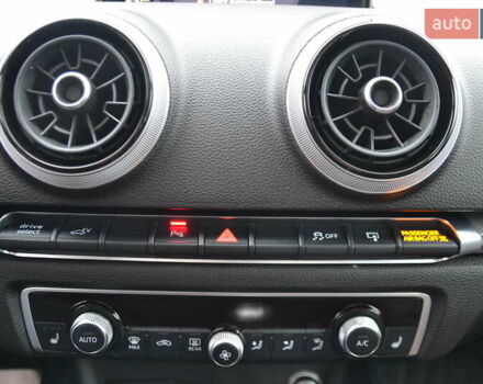 Синій Ауді А3, об'ємом двигуна 1.4 л та пробігом 141 тис. км за 15999 $, фото 27 на Automoto.ua