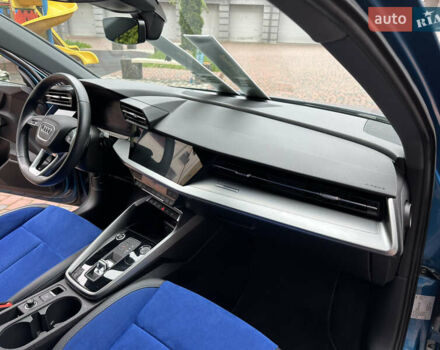 Синий Ауди А3, объемом двигателя 1.4 л и пробегом 48 тыс. км за 23750 $, фото 139 на Automoto.ua