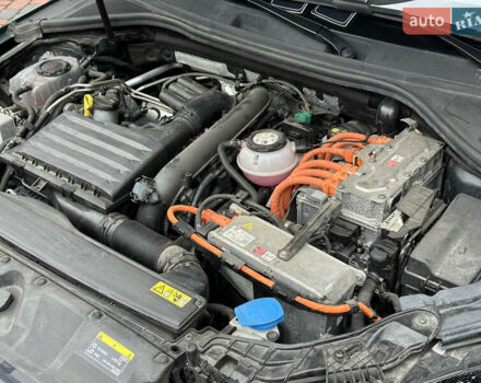 Синий Ауди А3, объемом двигателя 1.4 л и пробегом 48 тыс. км за 23750 $, фото 194 на Automoto.ua