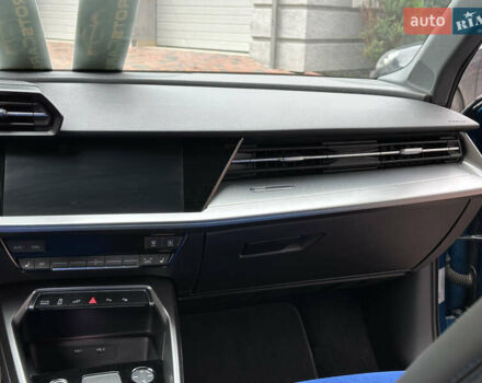 Синий Ауди А3, объемом двигателя 1.4 л и пробегом 48 тыс. км за 23750 $, фото 133 на Automoto.ua