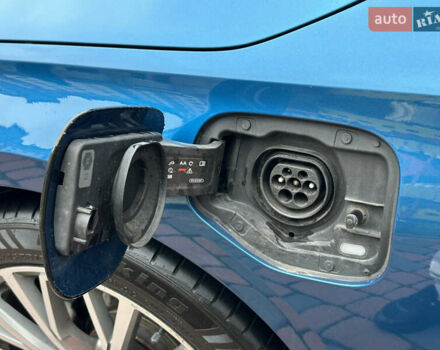 Синий Ауди А3, объемом двигателя 1.4 л и пробегом 48 тыс. км за 23750 $, фото 68 на Automoto.ua