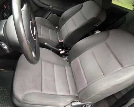 Ауди А3 2001 в Владимир-Волынский на Automoto.ua Синий Ауди А3, объемом двигателя 1.6 л и пробегом 196 тыс. км за 2700 $, фото 5 на Automoto.ua