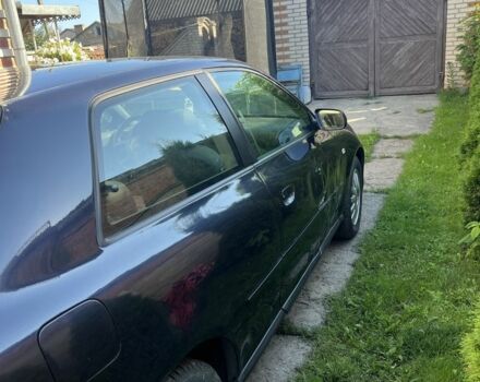Синий Ауди А3, объемом двигателя 1.6 л и пробегом 191 тыс. км за 2500 $, фото 3 на Automoto.ua