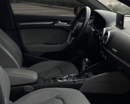 Синій Ауді А3, об'ємом двигуна 2 л та пробігом 209 тис. км за 14000 $, фото 13 на Automoto.ua