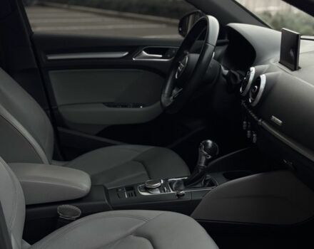 Синій Ауді А3, об'ємом двигуна 2 л та пробігом 209 тис. км за 14000 $, фото 12 на Automoto.ua