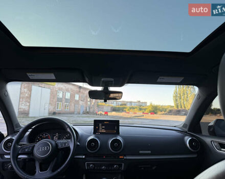 Синий Ауди А3, объемом двигателя 2 л и пробегом 209 тыс. км за 14400 $, фото 5 на Automoto.ua