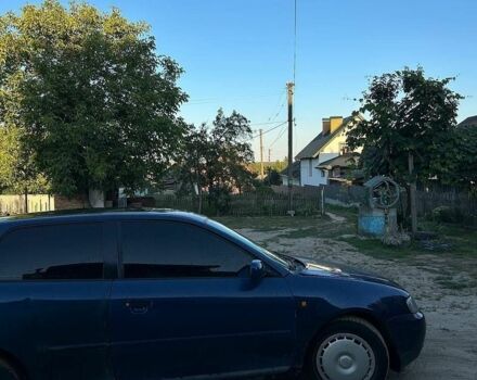 Синий Ауди А3, объемом двигателя 1.8 л и пробегом 369 тыс. км за 2400 $, фото 1 на Automoto.ua