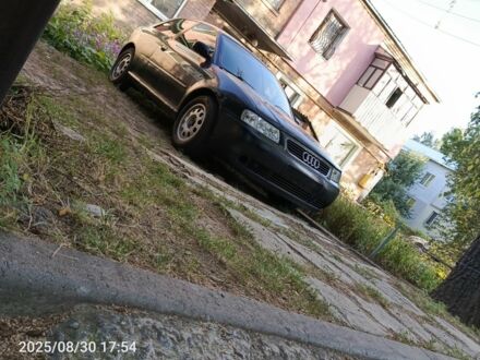 Синій Ауді А3, об'ємом двигуна 1.6 л та пробігом 250 тис. км за 2315 $, фото 1 на Automoto.ua