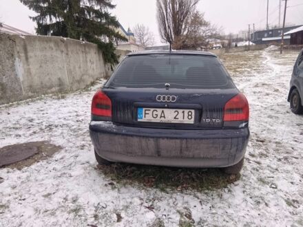 Синий Ауди А3, объемом двигателя 2 л и пробегом 370 тыс. км за 500 $, фото 1 на Automoto.ua