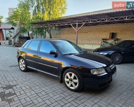 Синий Ауди А3, объемом двигателя 1.6 л и пробегом 245 тыс. км за 3600 $, фото 1 на Automoto.ua