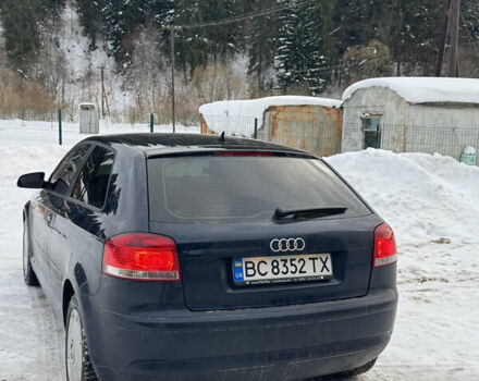 Синий Ауди А3, объемом двигателя 1.6 л и пробегом 247 тыс. км за 5700 $, фото 1 на Automoto.ua