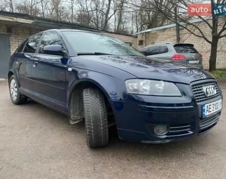 Синий Ауди А3, объемом двигателя 1.6 л и пробегом 176 тыс. км за 7200 $, фото 1 на Automoto.ua