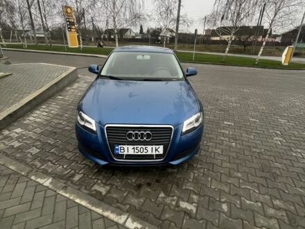 Синій Ауді А3, об'ємом двигуна 1.6 л та пробігом 265 тис. км за 7350 $, фото 1 на Automoto.ua