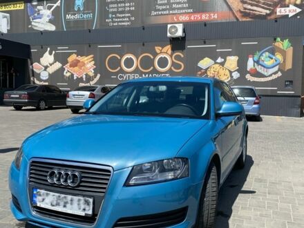 Синій Ауді А3, об'ємом двигуна 1.4 л та пробігом 250 тис. км за 8000 $, фото 1 на Automoto.ua